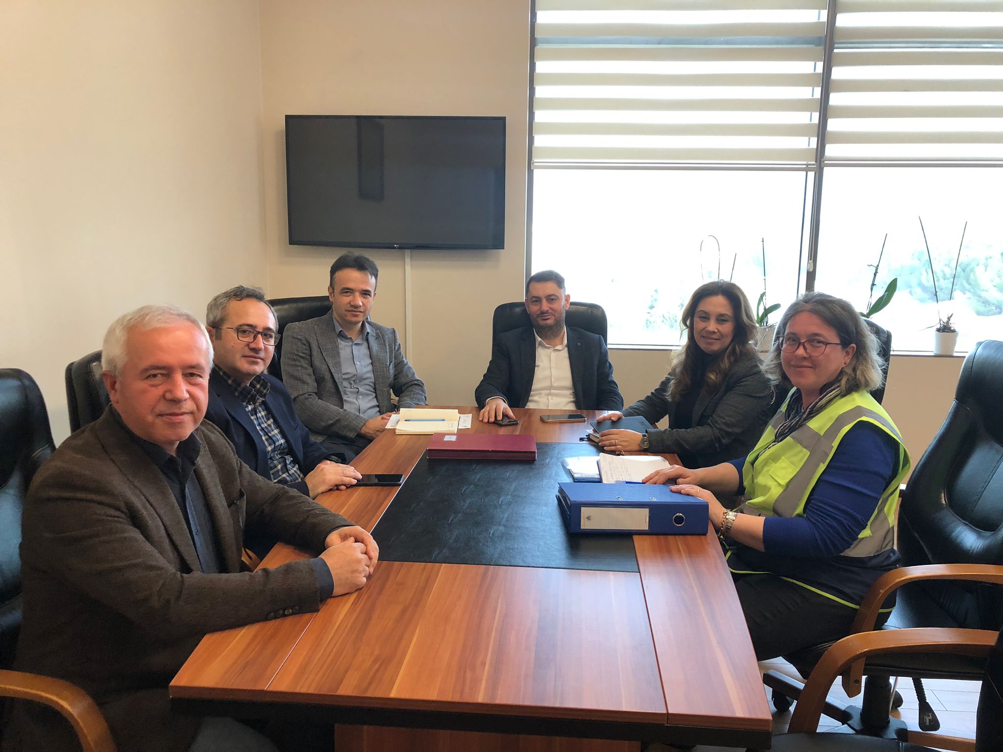  7c616834-f9fa-4c6a-a4dc-bfad52e81dc0